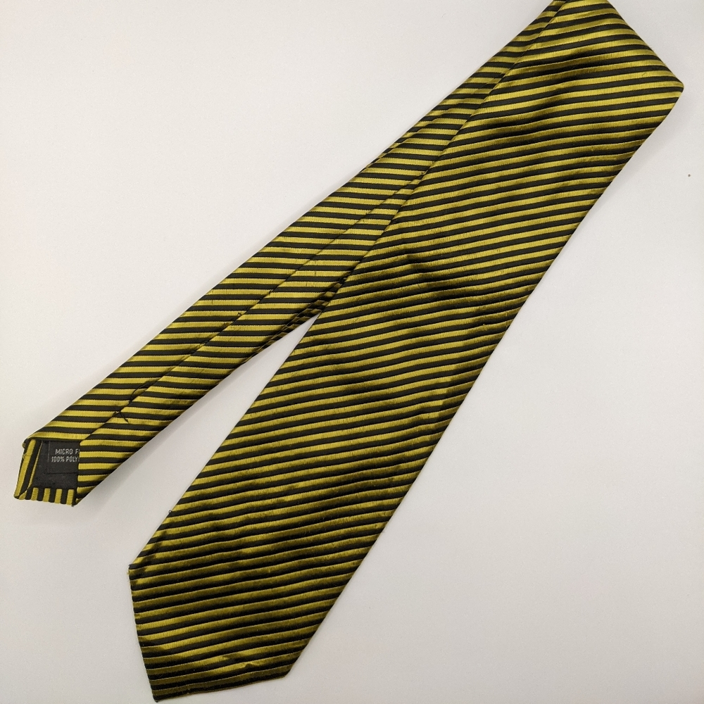 Umo Lorenzo - Yellow and Black Diagonal Stripe Pattern Men's Neck Tie